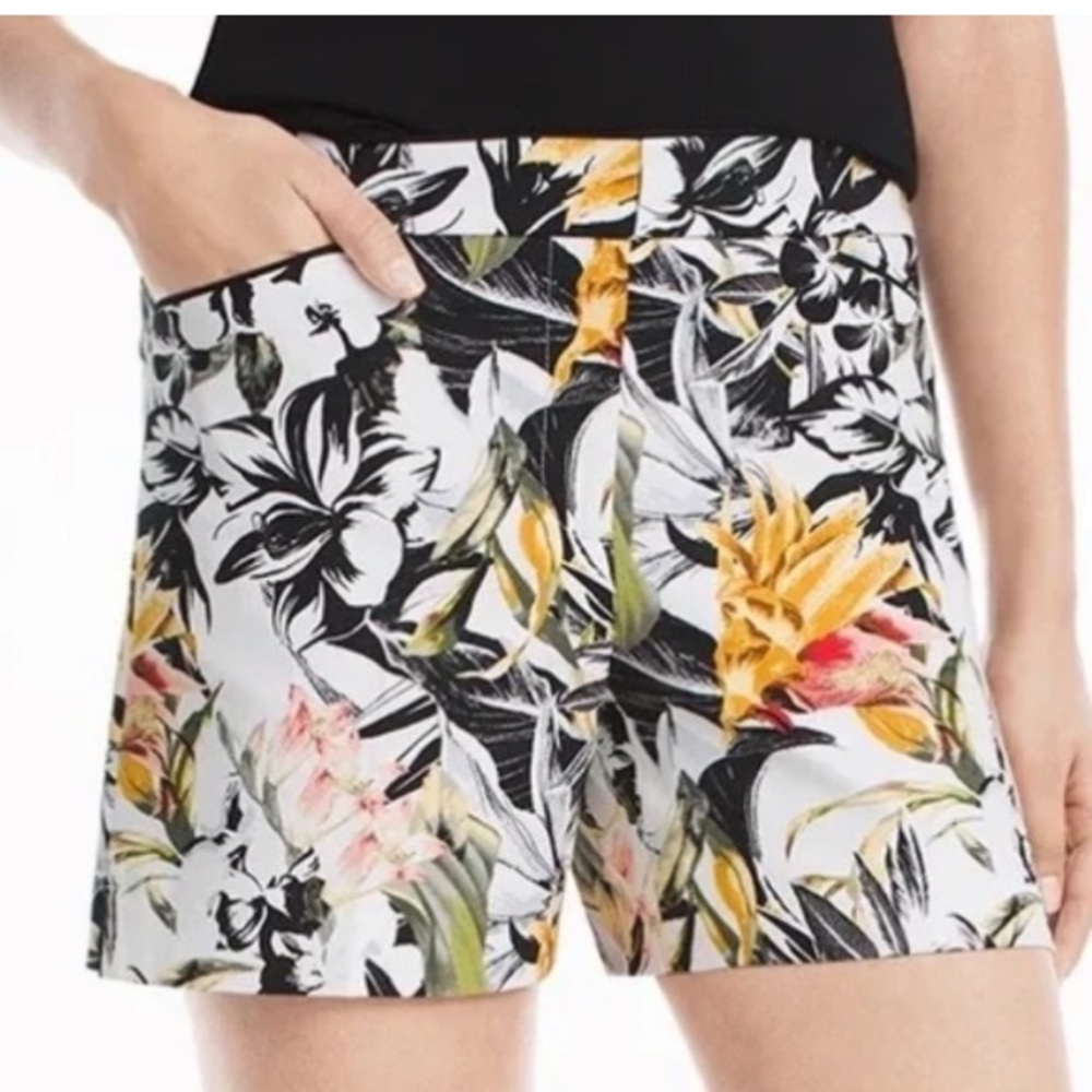 Jungle Floral Print White House Black Market 5” Coastal Stretch Shorts Size 8 - Picture 2 of 16